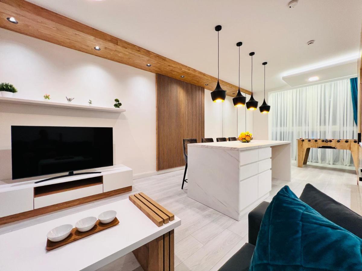 Vivio 2 Luxury Apartment Belgrado Esterno foto