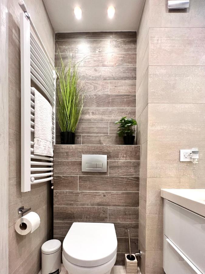 Vivio 2 Luxury Apartment Belgrado Esterno foto
