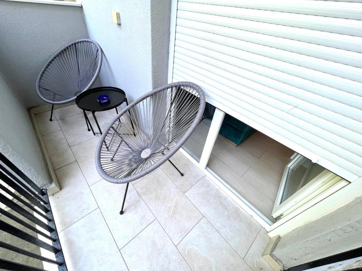 Vivio 2 Luxury Apartment Belgrado Esterno foto